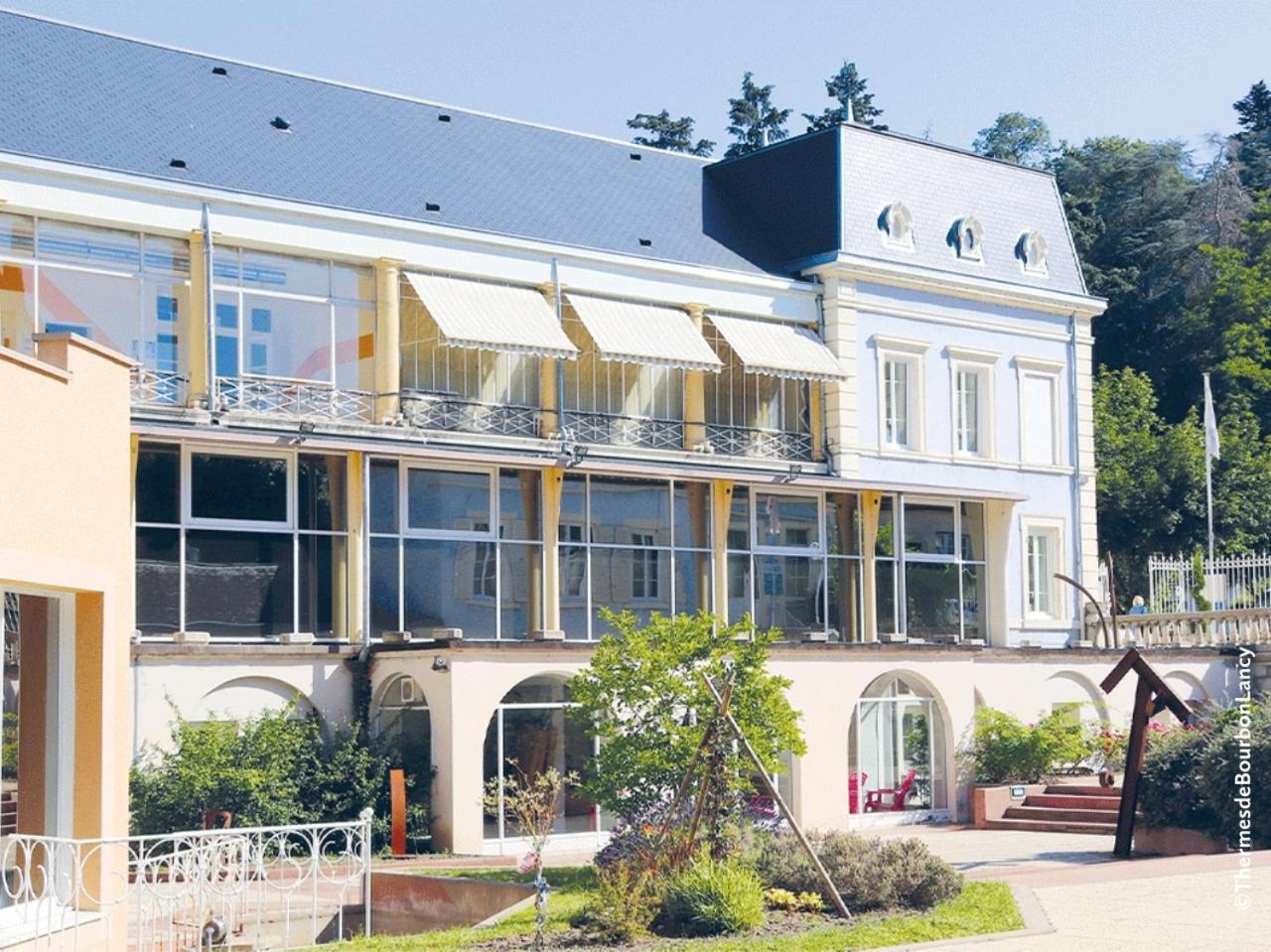 Grand Hotel De Bourbon-Lancy - Spa Et Restaurant - Logis エクステリア 写真