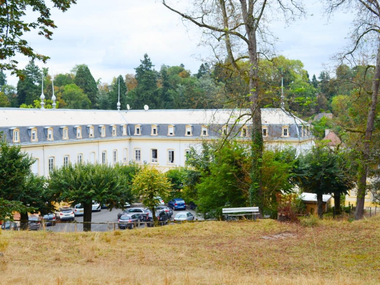 Grand Hotel De Bourbon-Lancy - Spa Et Restaurant - Logis エクステリア 写真