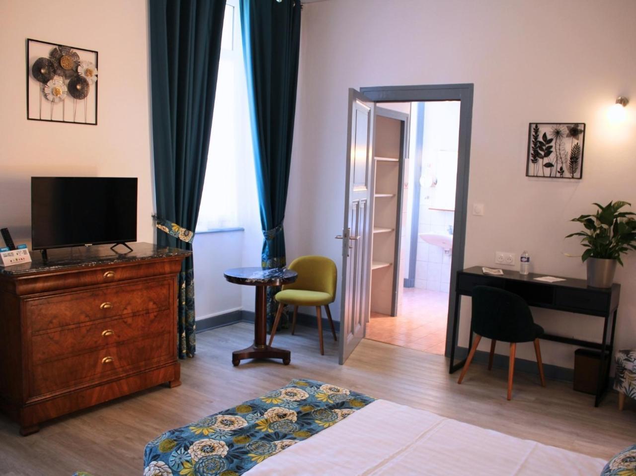 Grand Hotel De Bourbon-Lancy - Spa Et Restaurant - Logis エクステリア 写真